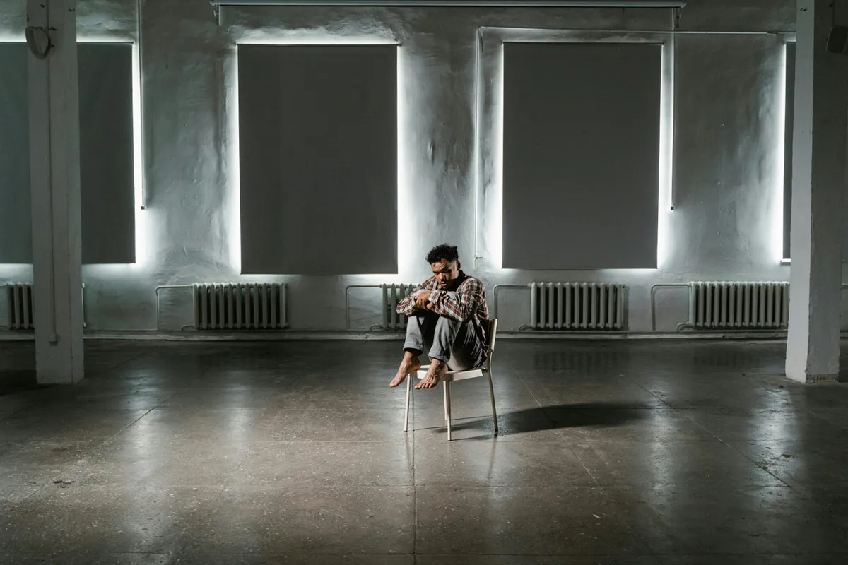 “I Can’t Stop Overthinking — Can Hypnosis Quiet My Mind?”