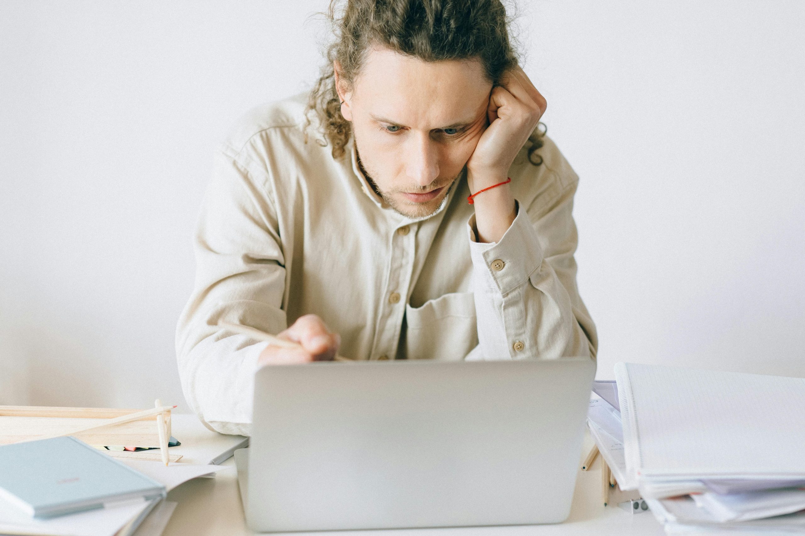 Stressed Out?  Did you know Hypnosis Helps Everyone who is a good match  Handle Stress