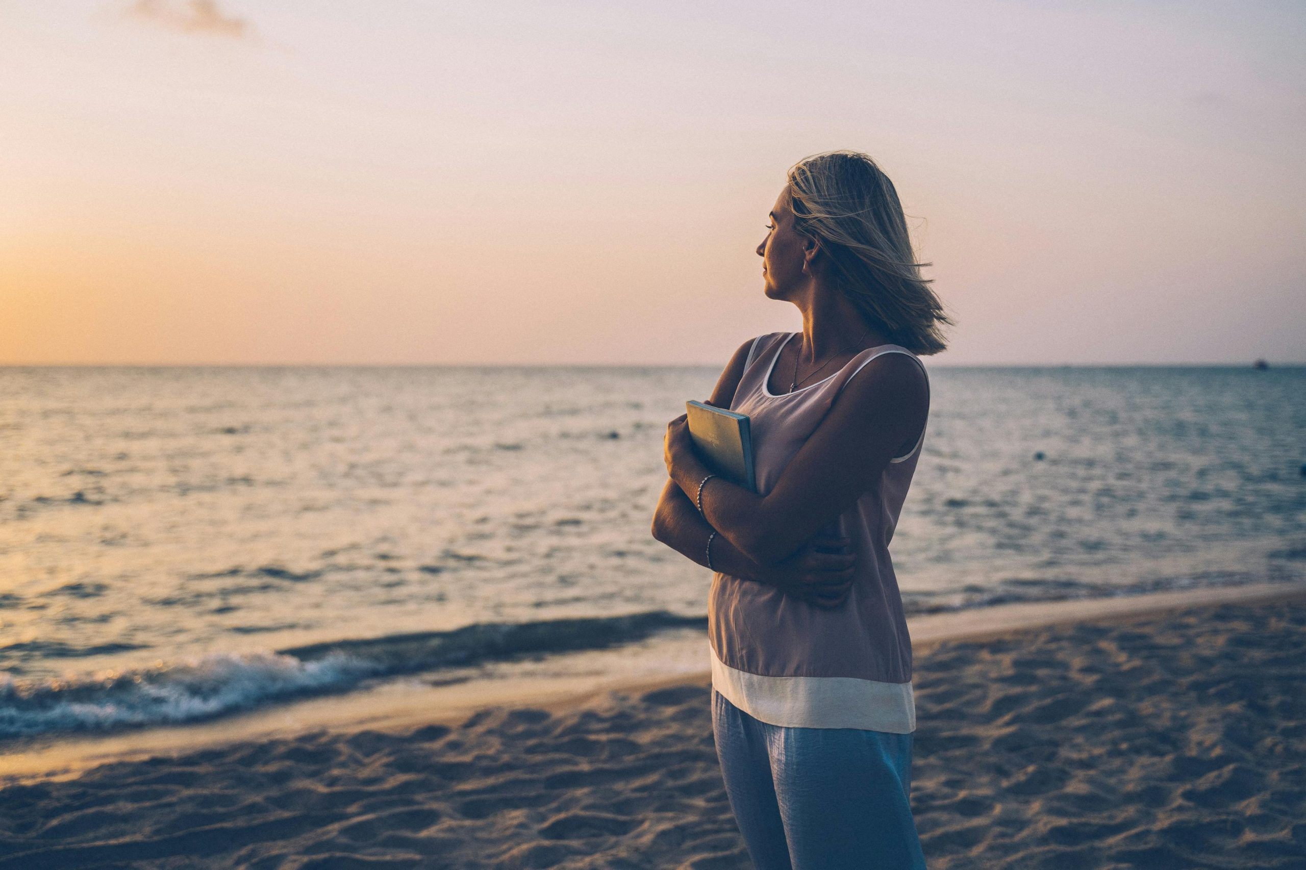 Breaking Free from Overthinking: How Hypnosis Rewires Your Mind for Clarity and Calm